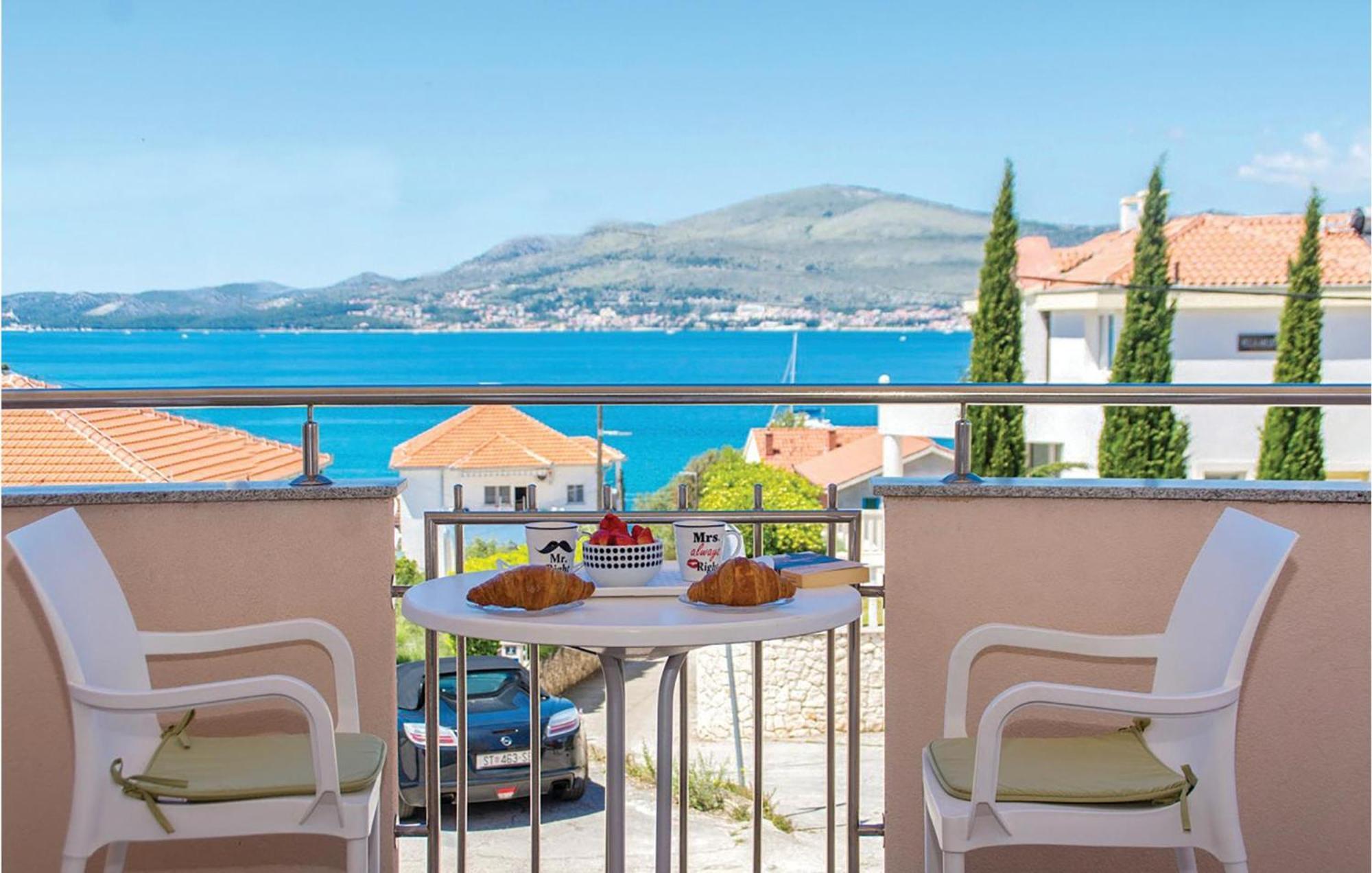 1 Bedroom Stunning Apartment In Okrug Gornji Trogir Exterior photo